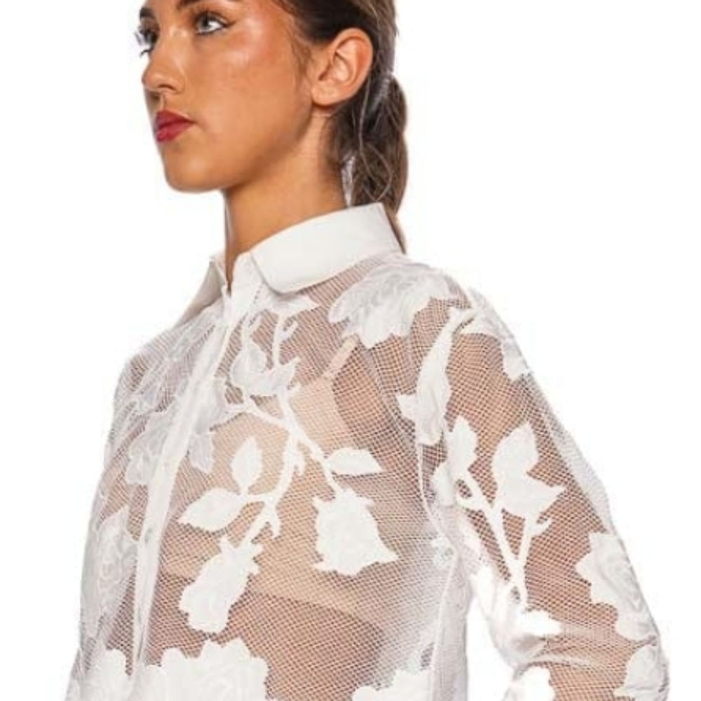 DRA Los Angeles White Lace Net Shirt, New Without Tags, Size S